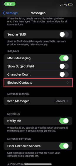 Toque Contactos bloqueados en la configuración de mensajería en iOS